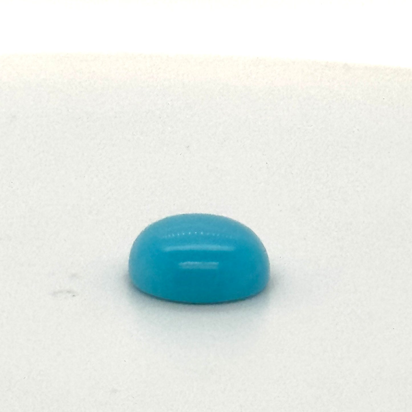 Kingman Turquoise in Clean, Robin's Egg Blue - 12x10mm Oval Cabochon