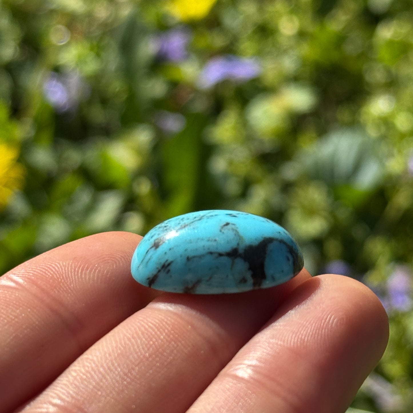 Kingman Turquoise Stone with Black Matrix - 3.17g Oval Cabochon